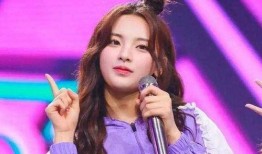 杨超越经纪人爆料视频,独家爆料背后的故事