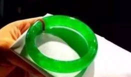 翡翠小丽爆料视频播放,揭秘幕后真相，引发网友热议