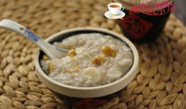 网友爆料藜麦粥全视频,藜麦粥全视频教程，简单美味，养生必备！