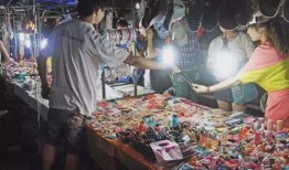 哈尔滨地摊爆料事件视频,揭露不为人知的市井真相