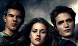 暮光之城3在线观看,月食在线观影指南：揭秘吸血鬼与狼人的终极对决